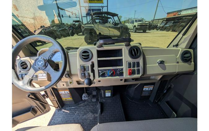 2024 GATOR XUV835R - John Deere