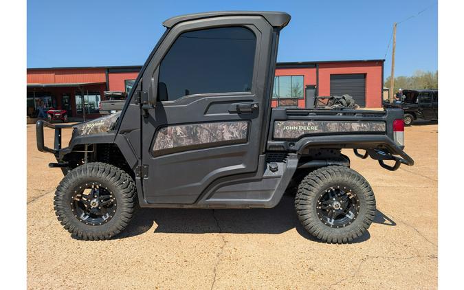 2024 GATOR XUV835R - John Deere