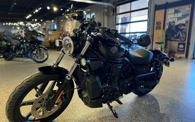 RH975 2026 Nightster