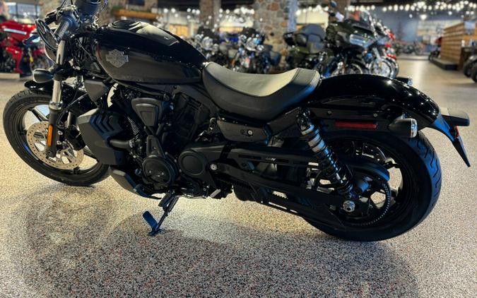 RH975 2026 Nightster