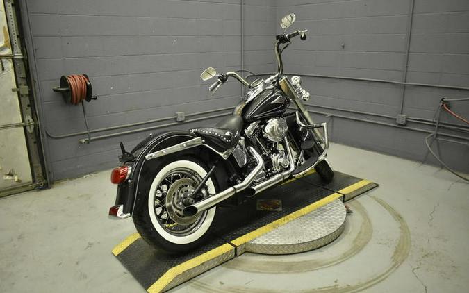2009 Harley-Davidson® FLSTC - Heritage Softail®