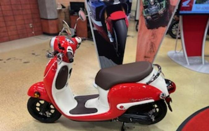 2025 Honda® Metropolitan