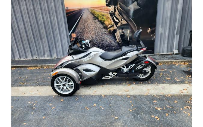 2013 Can-Am Spyder® RS - SE5