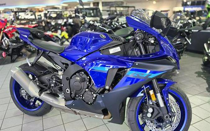 2024 Yamaha YZF-R1