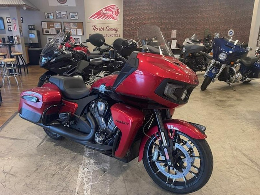 2022 Indian Motorcycle® Pursuit Dark Horse Ruby Metallic/Black Metallic