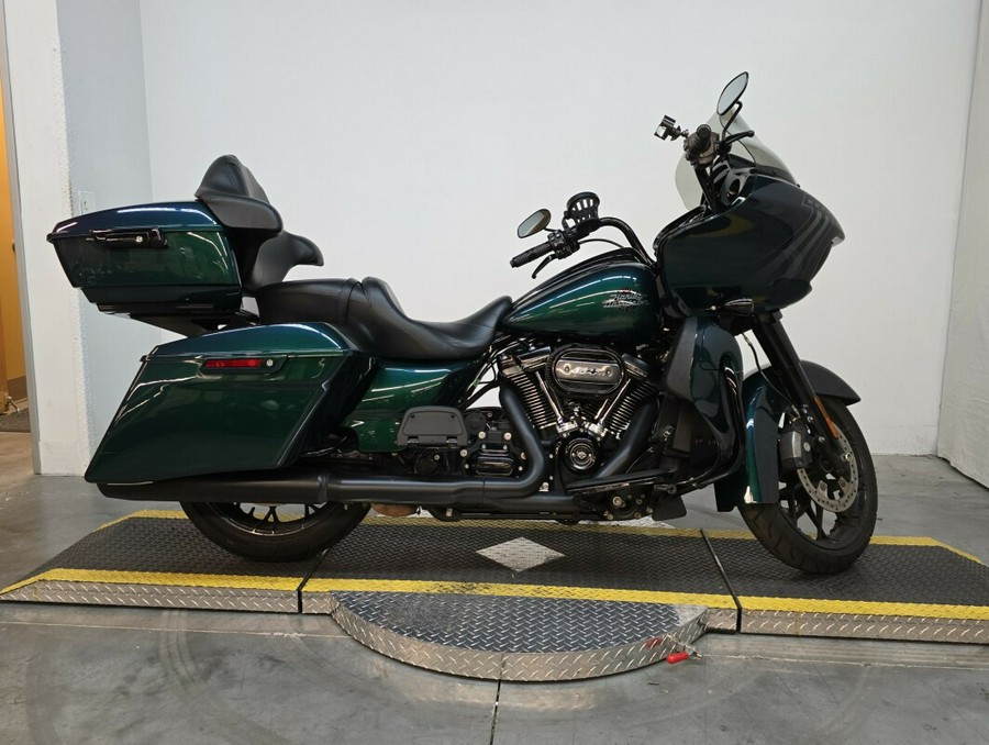 FLTRXS 2021 Road Glide Special