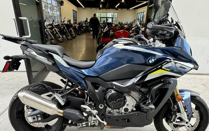 2025 BMW S 1000 XR Gravity Blue Metallic