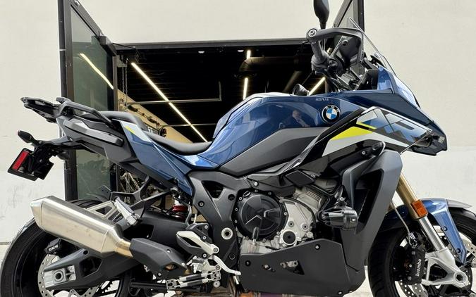 2025 BMW S 1000 XR Gravity Blue Metallic
