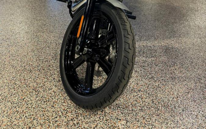 FXBB 2026 Street Bob