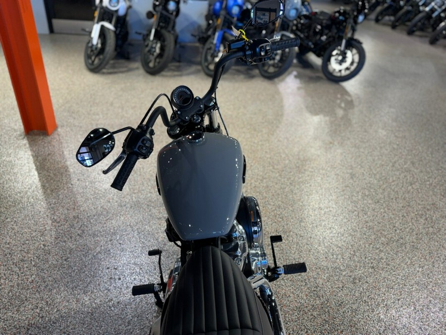 FXBB 2026 Street Bob