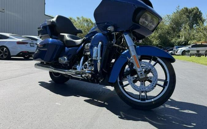 2017 Harley-Davidson Road Glide Special SUPERIOR BLUE