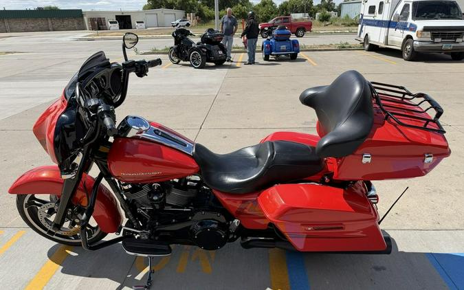 2017 Harley-Davidson® FLHXS - Street Glide® Special