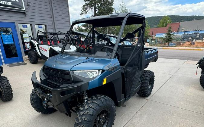 2025 Polaris Industries RANGER XP 1000 PREMIUM BLUE SLATE METALLIC SMOKE with PLOW