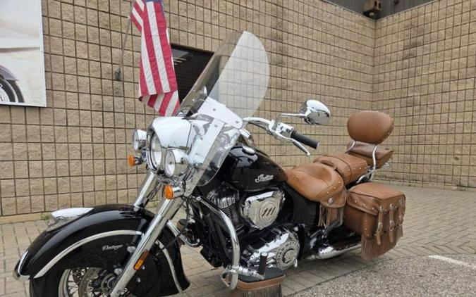 2016 Indian Motorcycle® Chief® Vintage Thunder Black