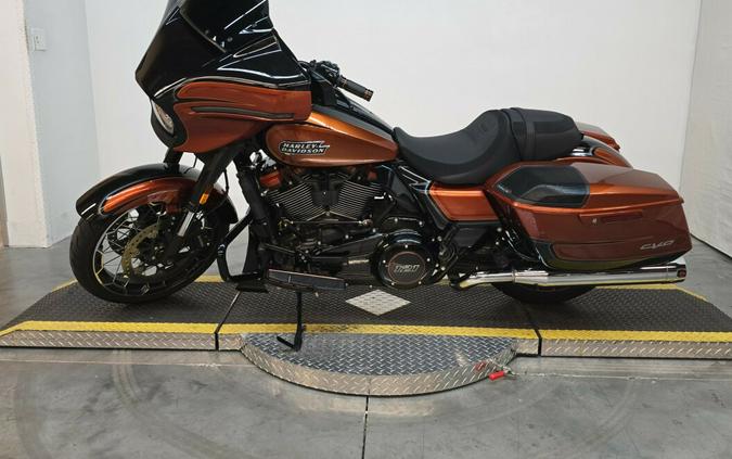 FLHXSE 2023 CVO™ Street Glide