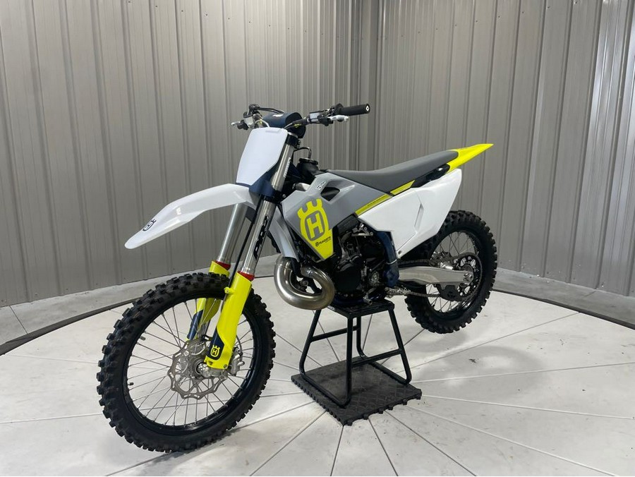 2023 Husqvarna Motorcycles TE250