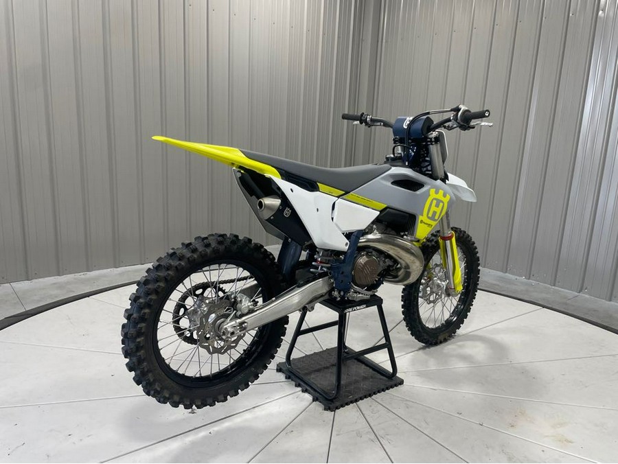 2023 Husqvarna Motorcycles TE250