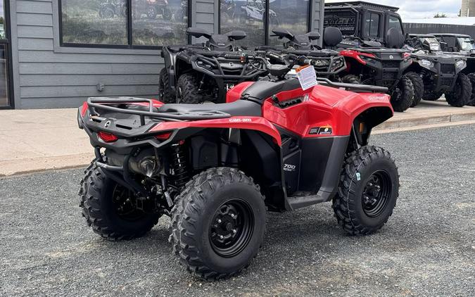 2025 Can-Am OUTLANDER 700