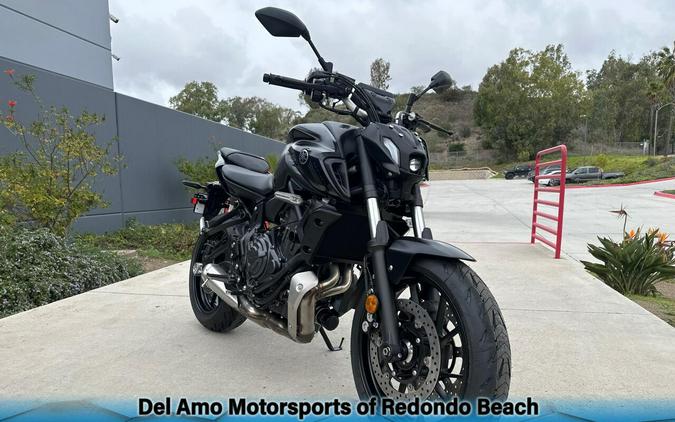 2024 Yamaha MT-07 CA