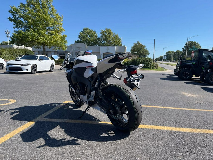 2026 Honda CBR1000RR Base