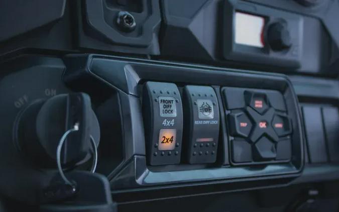 2026 CAN-AM DEFENDER PRO LIMITED CAB HD10