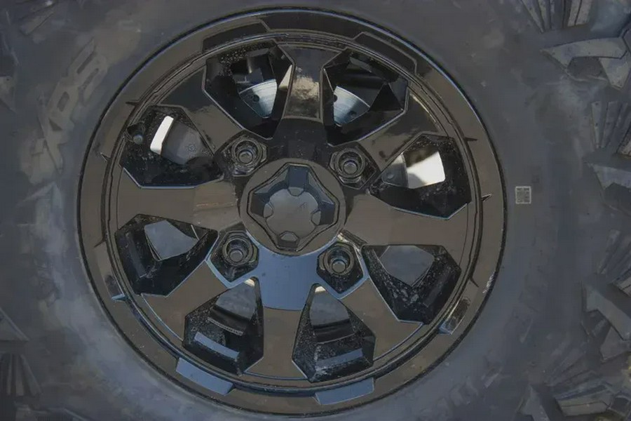 2026 CAN-AM DEFENDER PRO LIMITED CAB HD10