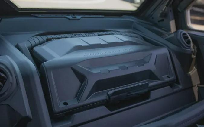 2026 CAN-AM DEFENDER PRO LIMITED CAB HD10