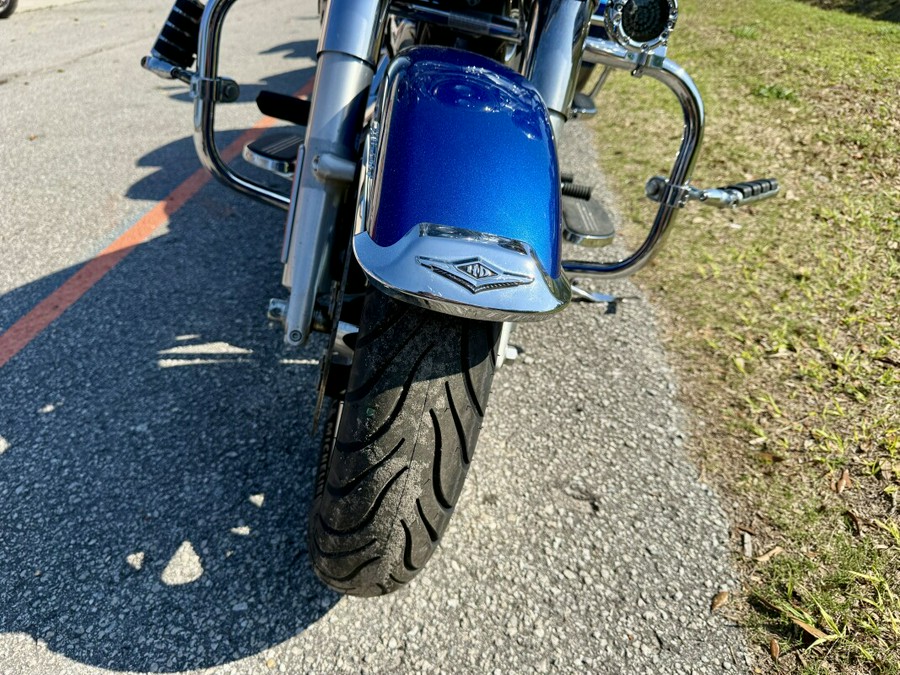 2017 Harley-Davidson® Road King® FLHR