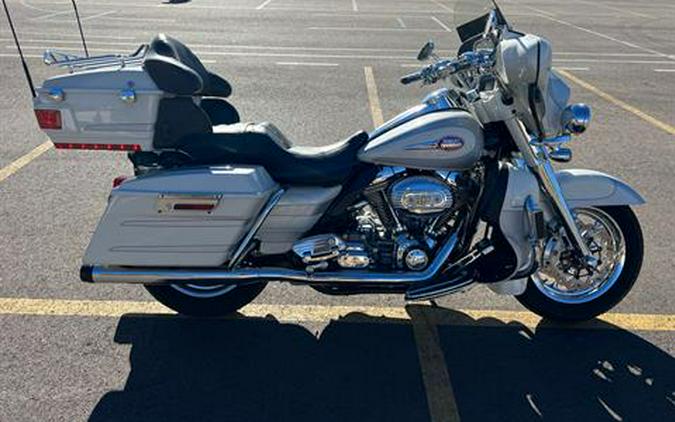 2008 Harley-Davidson CVO™ Screamin' Eagle® Ultra Classic® Electra Glide®