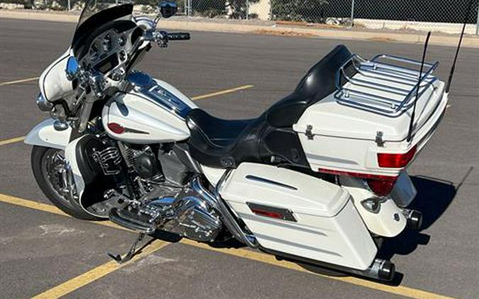 2008 Harley-Davidson CVO™ Screamin' Eagle® Ultra Classic® Electra Glide®