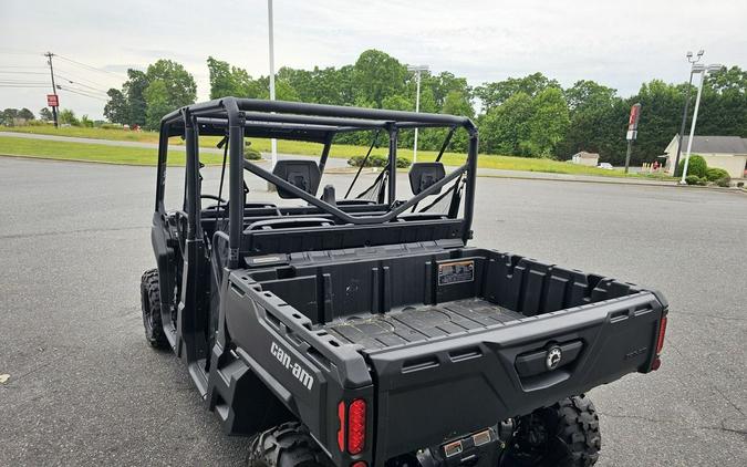 2024 Can-Am® Defender MAX HD7