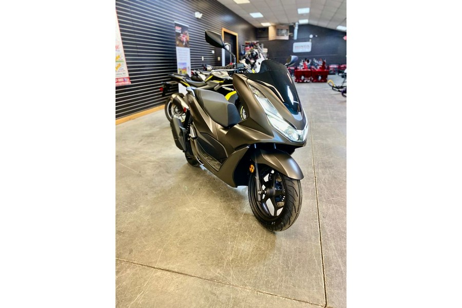 2024 Honda PCX ABS