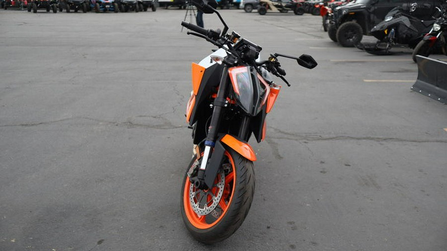 2023 KTM 1290 Super Duke R Evo