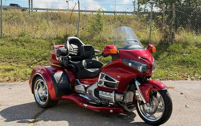 2016 Honda Gold Wing Trike Audio Comfort Candy Red