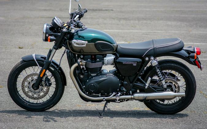 2024 Triumph Bonneville T100 Competition GreenIronstone