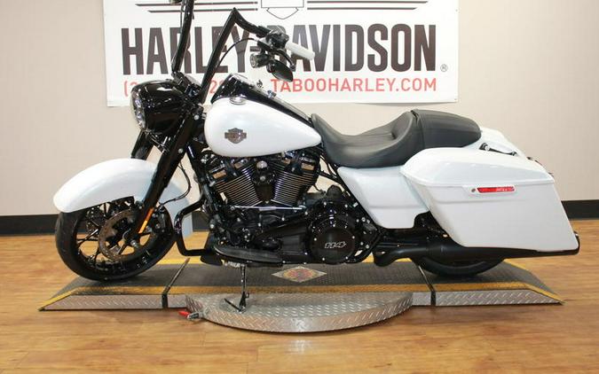 2024 Harley-Davidson® FLHRXS - Road King® Special