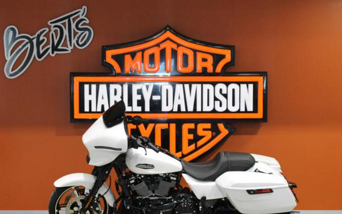 2024 Harley-Davidson® FLHX - Street Glide®