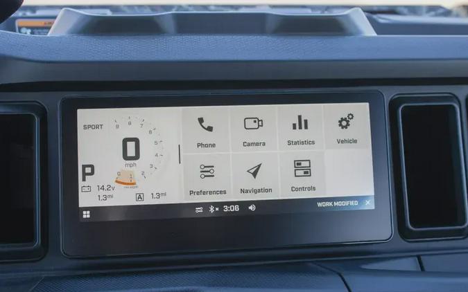 2026 CAN-AM DEFENDER MAX XT HD11 WITH 1025 INCH TOUCHSCREEN