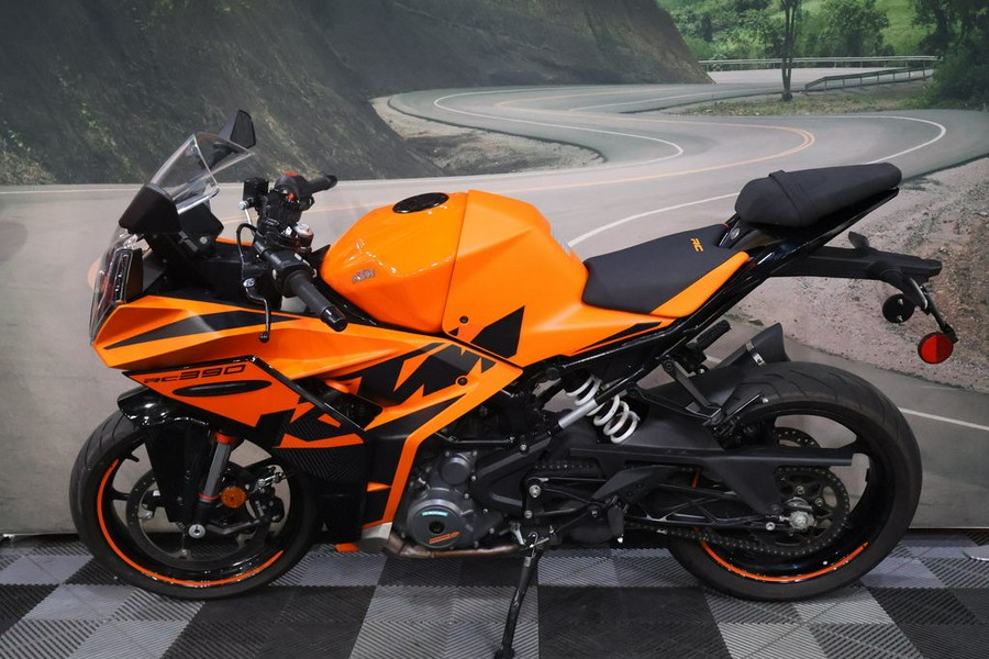 2022 KTM RC 390