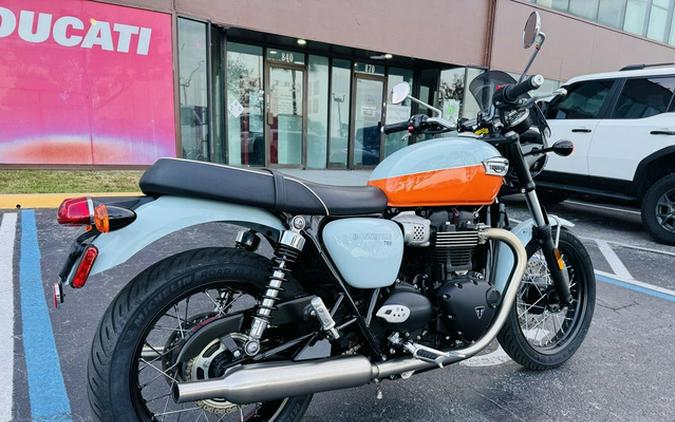 2023 Triumph Bonneville T100 Meriden Blue Tangerine