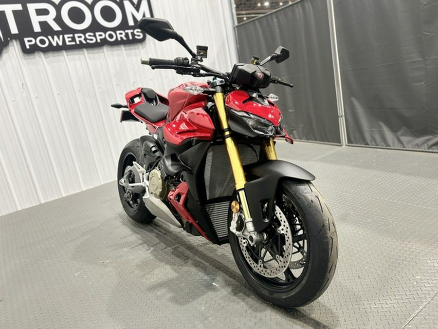 2026 Ducati Streetfighter V4 S