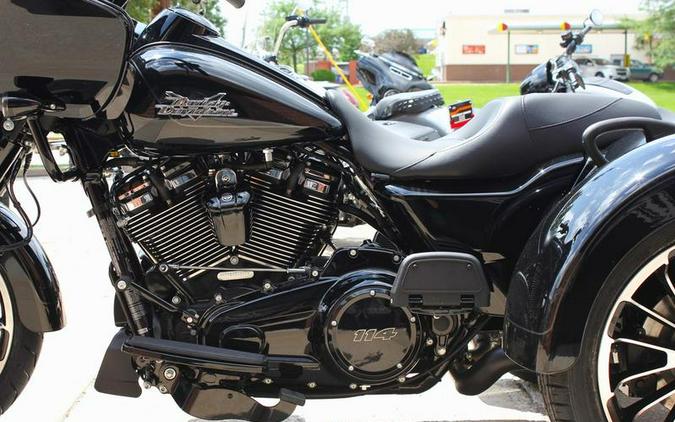 2024 Harley-Davidson® FLTRT - Road Glide® 3