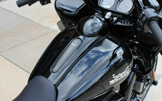 2024 Harley-Davidson® FLTRT - Road Glide® 3