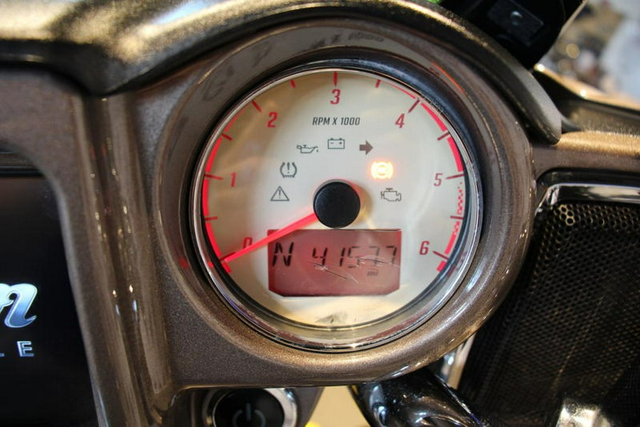 2019 Indian Motorcycle® Roadmaster® Polished Bronze / Thunder Black