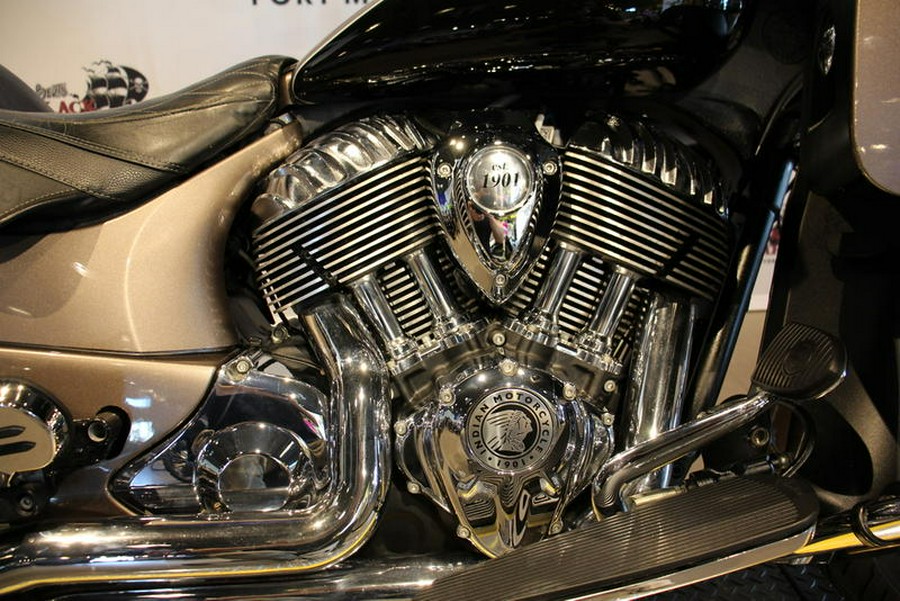 2019 Indian Motorcycle® Roadmaster® Polished Bronze / Thunder Black