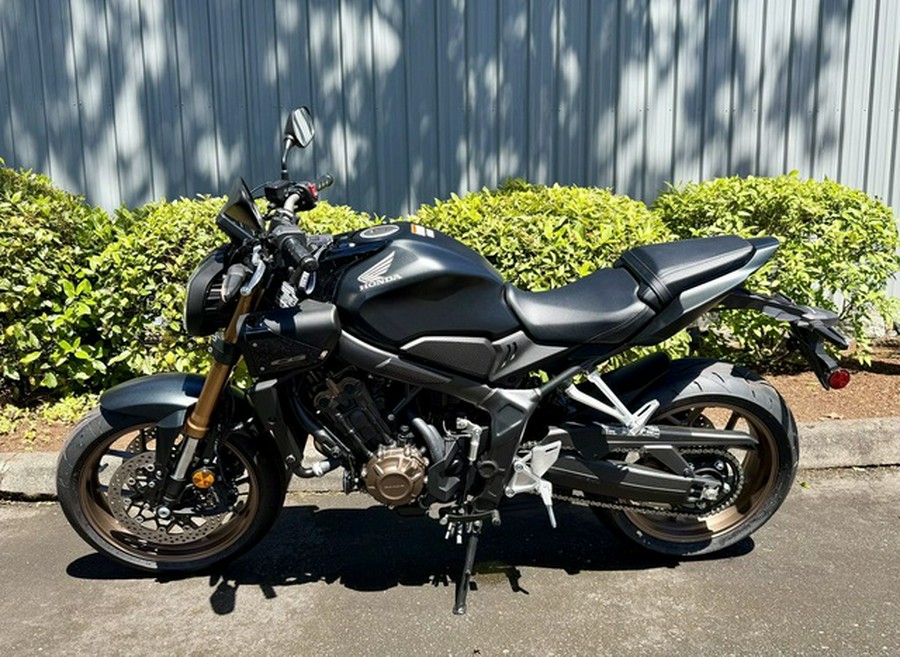 2026 Honda CB650R E-Clutch