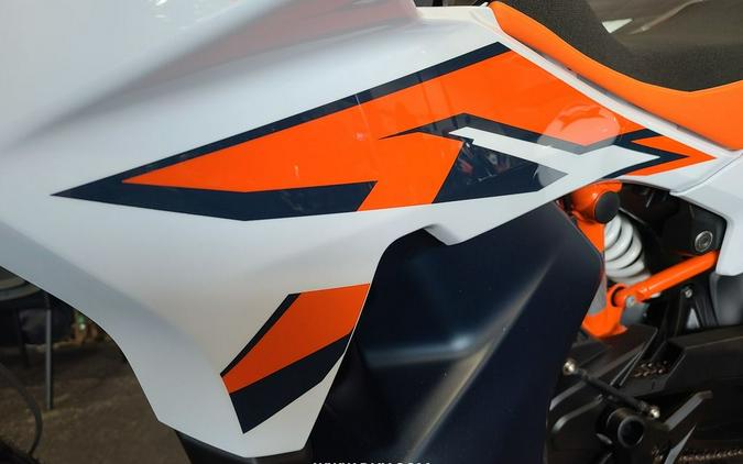 2024 KTM 890 Adventure R