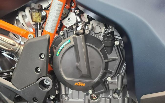 2024 KTM 890 Adventure R