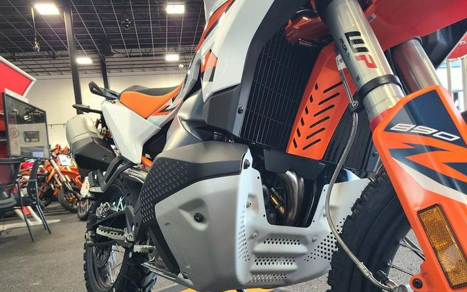 2024 KTM 890 Adventure R