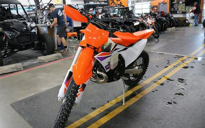 2024 KTM 300 XC